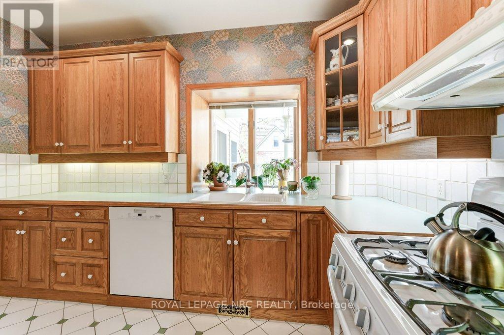 103 Queen Street, St. Catharines, Ontario  L2R 5H4 - Photo 16 - X13687974