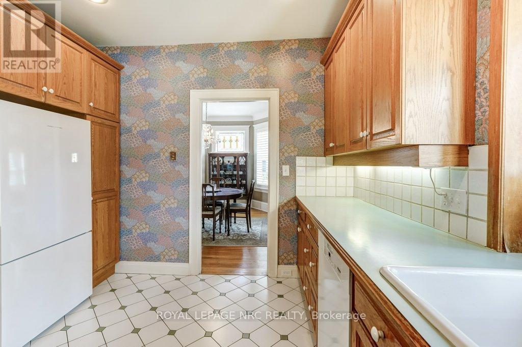 103 Queen Street, St. Catharines, Ontario  L2R 5H4 - Photo 17 - X13687974