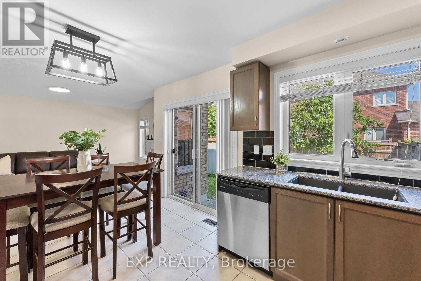 2 Durham Way, Niagara-On-The-Lake, Ontario  L0S 1J0 - Photo 17 - X13688390