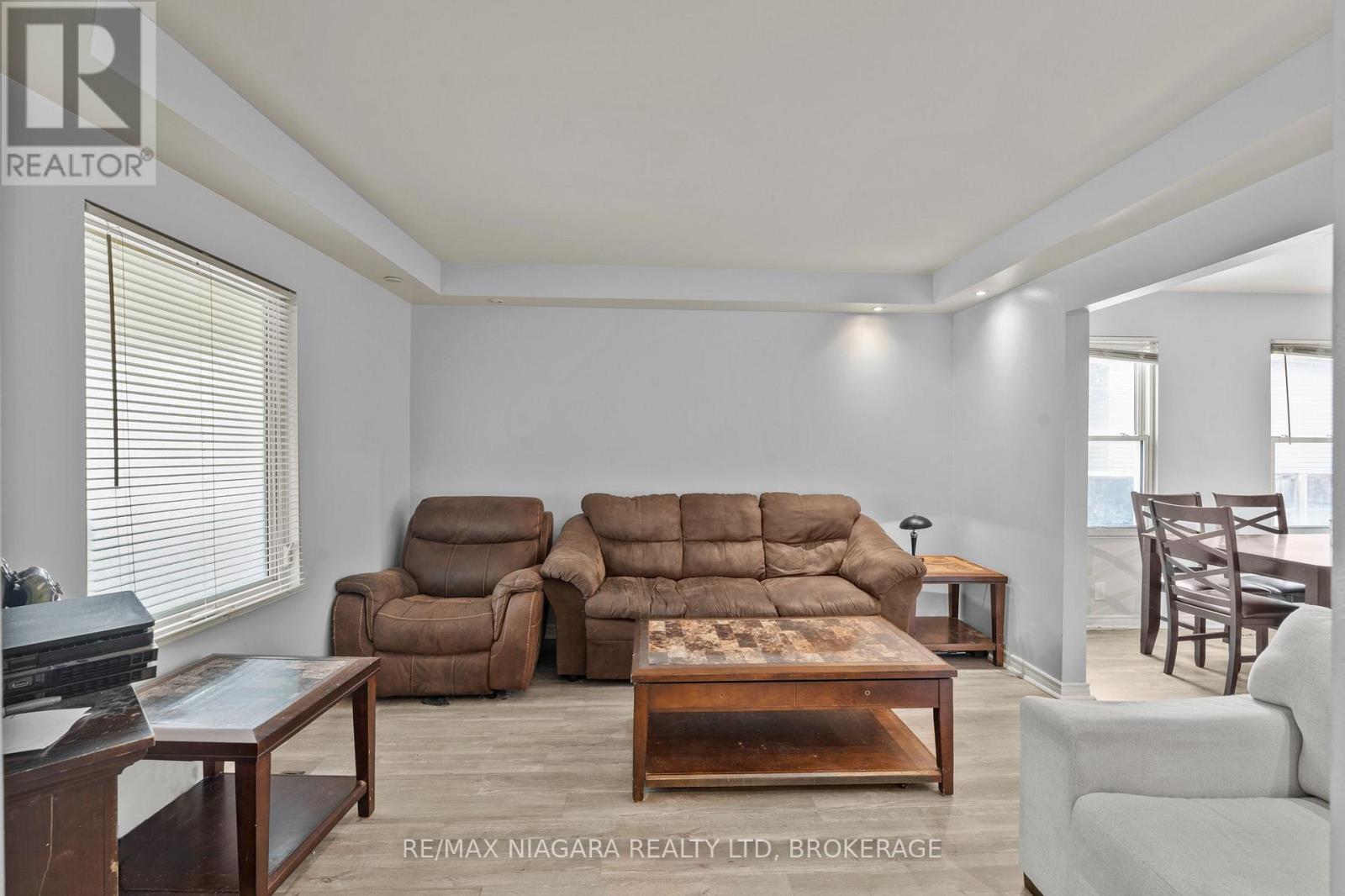 6293 Bellevue Street, Niagara Falls, Ontario  L2E 1Y9 - Photo 8 - X13688464
