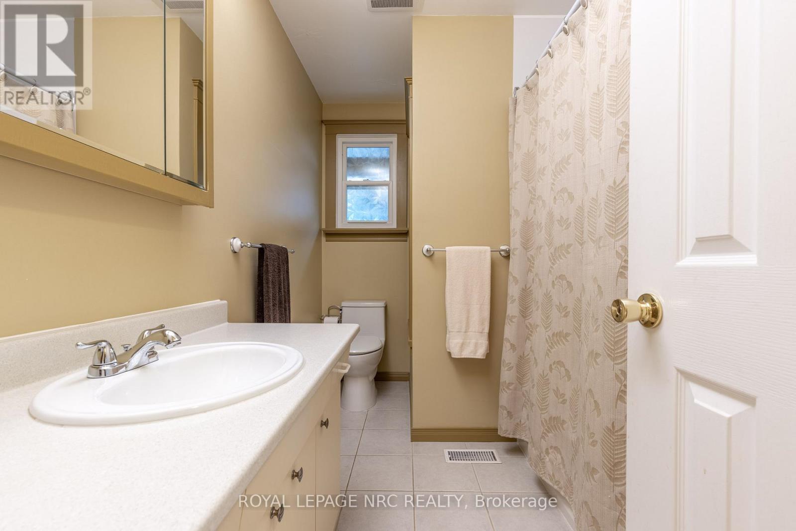 542 Lake Street, St. Catharines, Ontario  L2N 4H8 - Photo 13 - X13688906