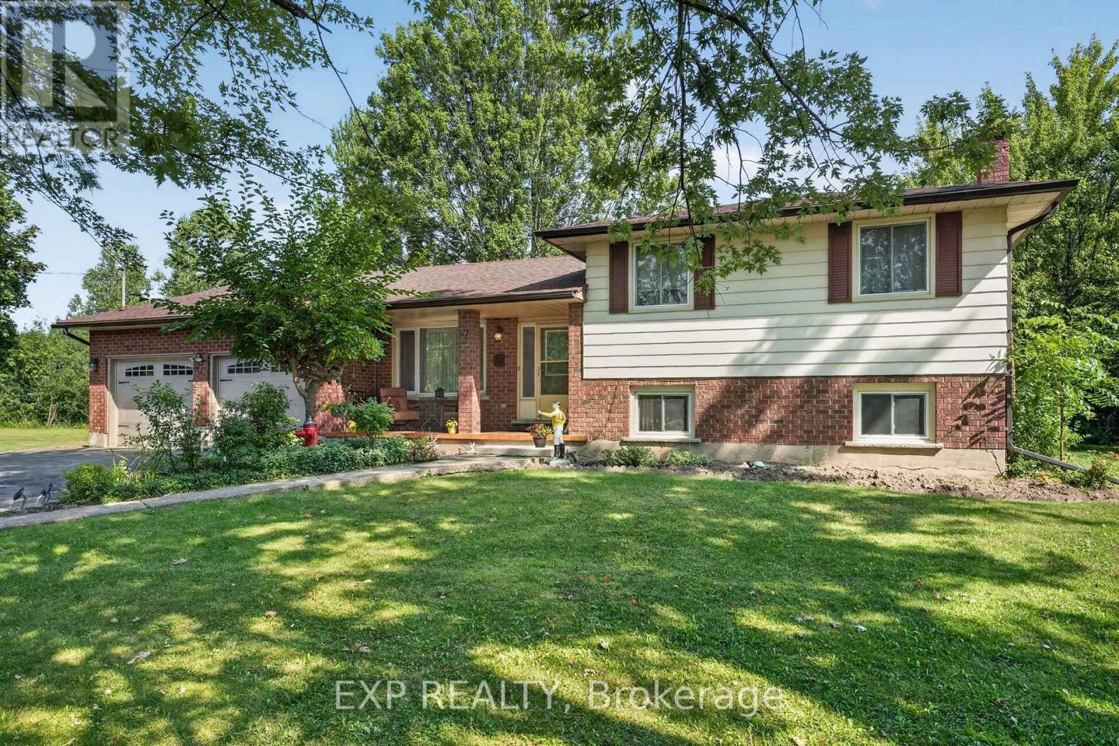 1370 Pound Avenue, Fort Erie, Ontario  L2A 6A3 - Photo 4 - X13689298