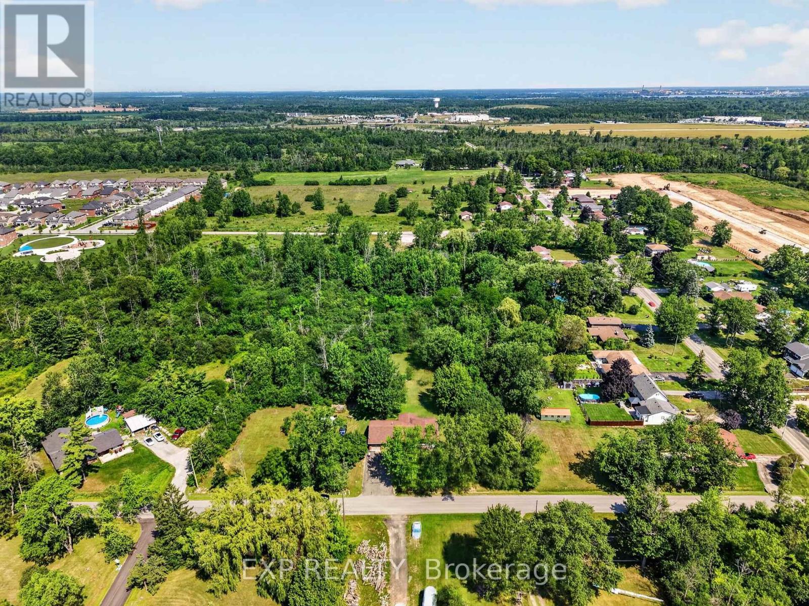 1370 Pound Avenue, Fort Erie, Ontario  L2A 6A3 - Photo 47 - X13689298