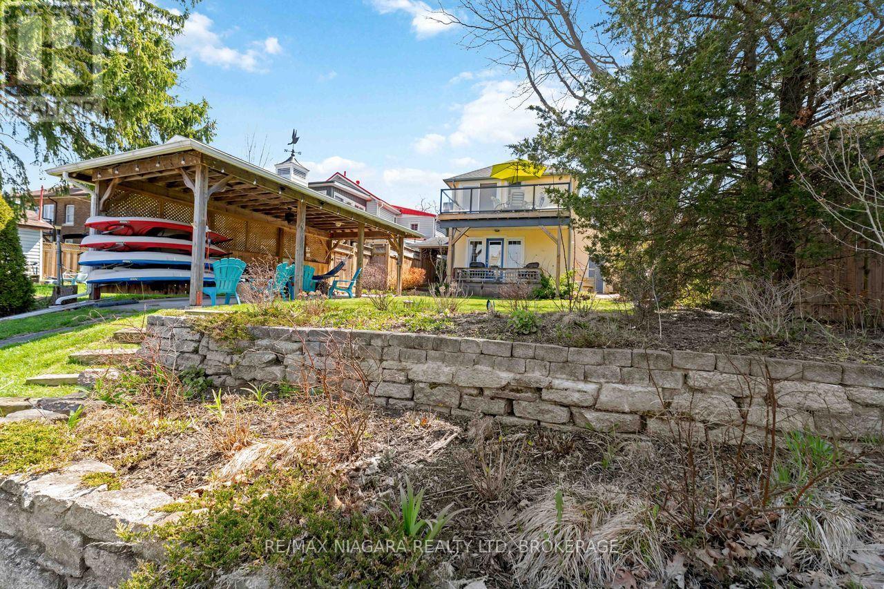 70 Riverside Drive, Welland, Ontario  L3C 5E2 - Photo 12 - X13689316
