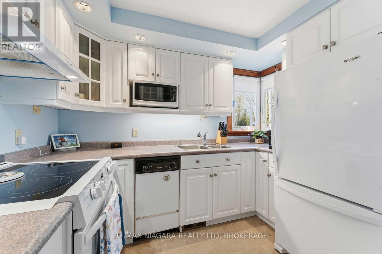 70 Riverside Drive, Welland, Ontario  L3C 5E2 - Photo 25 - X13689316