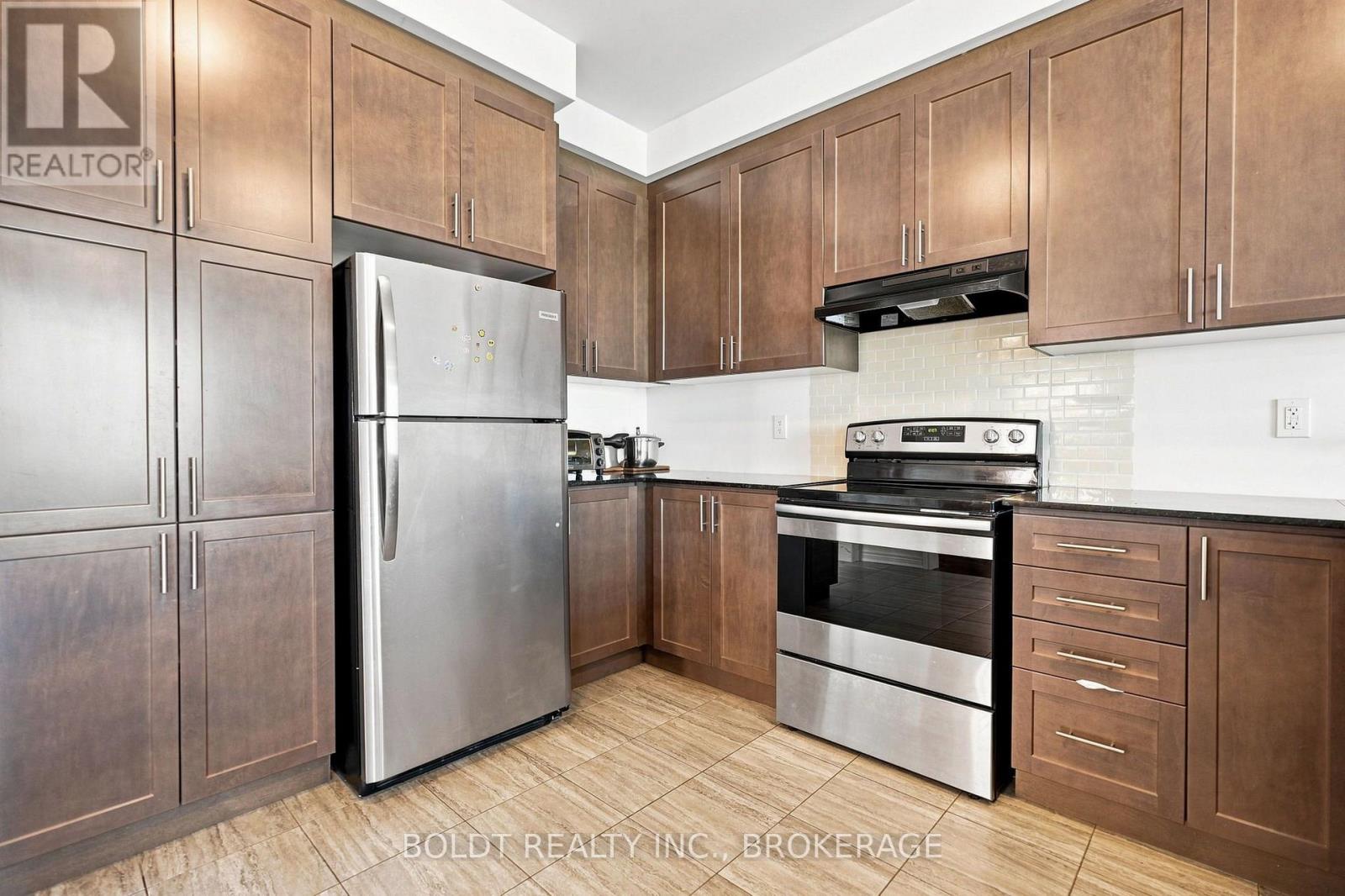85 Homestead Way, Thorold, Ontario  L2V 0J8 - Photo 10 - X13690078