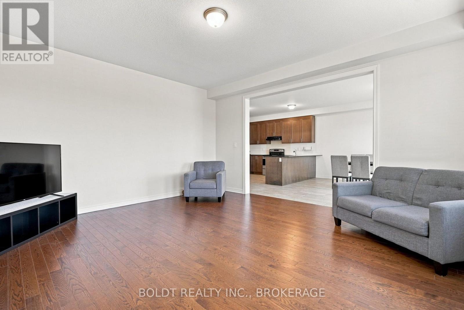 85 Homestead Way, Thorold, Ontario  L2V 0J8 - Photo 7 - X13690078