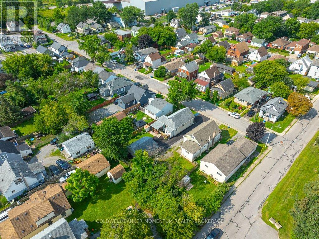 4092 Muir Avenue, Niagara Falls, Ontario  L2E 3L3 - Photo 12 - X13690146
