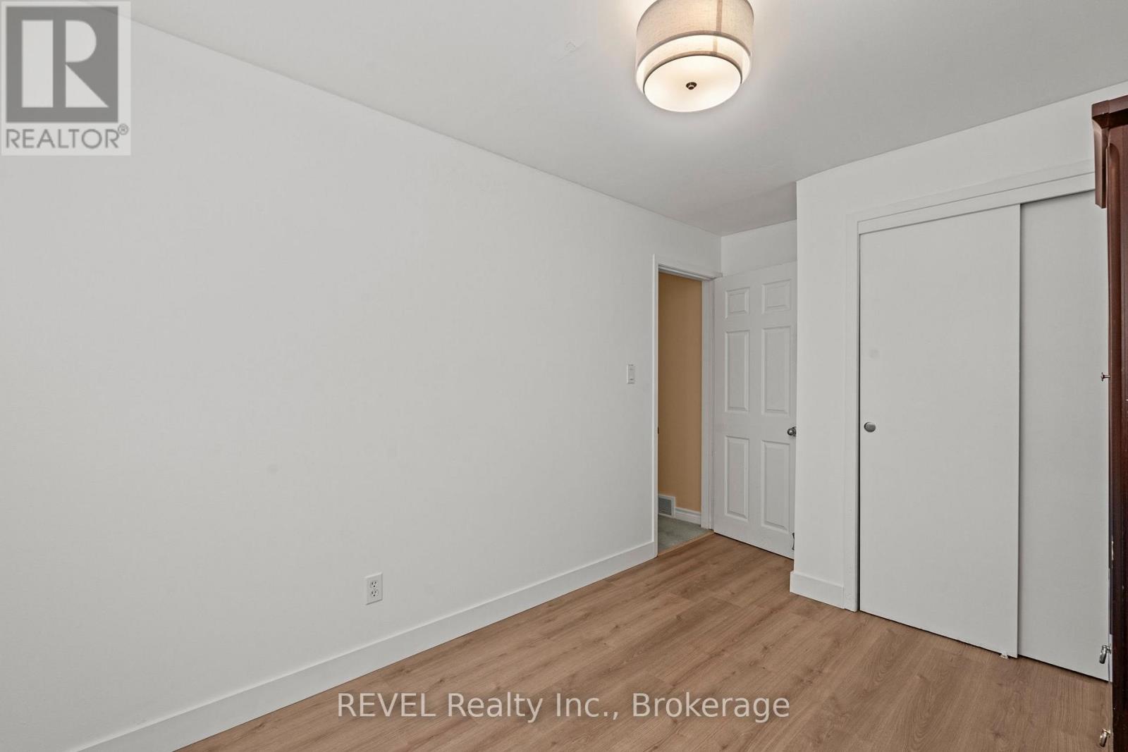28 Black Knight Road, St. Catharines, Ontario  L2N 3C1 - Photo 22 - X13691038