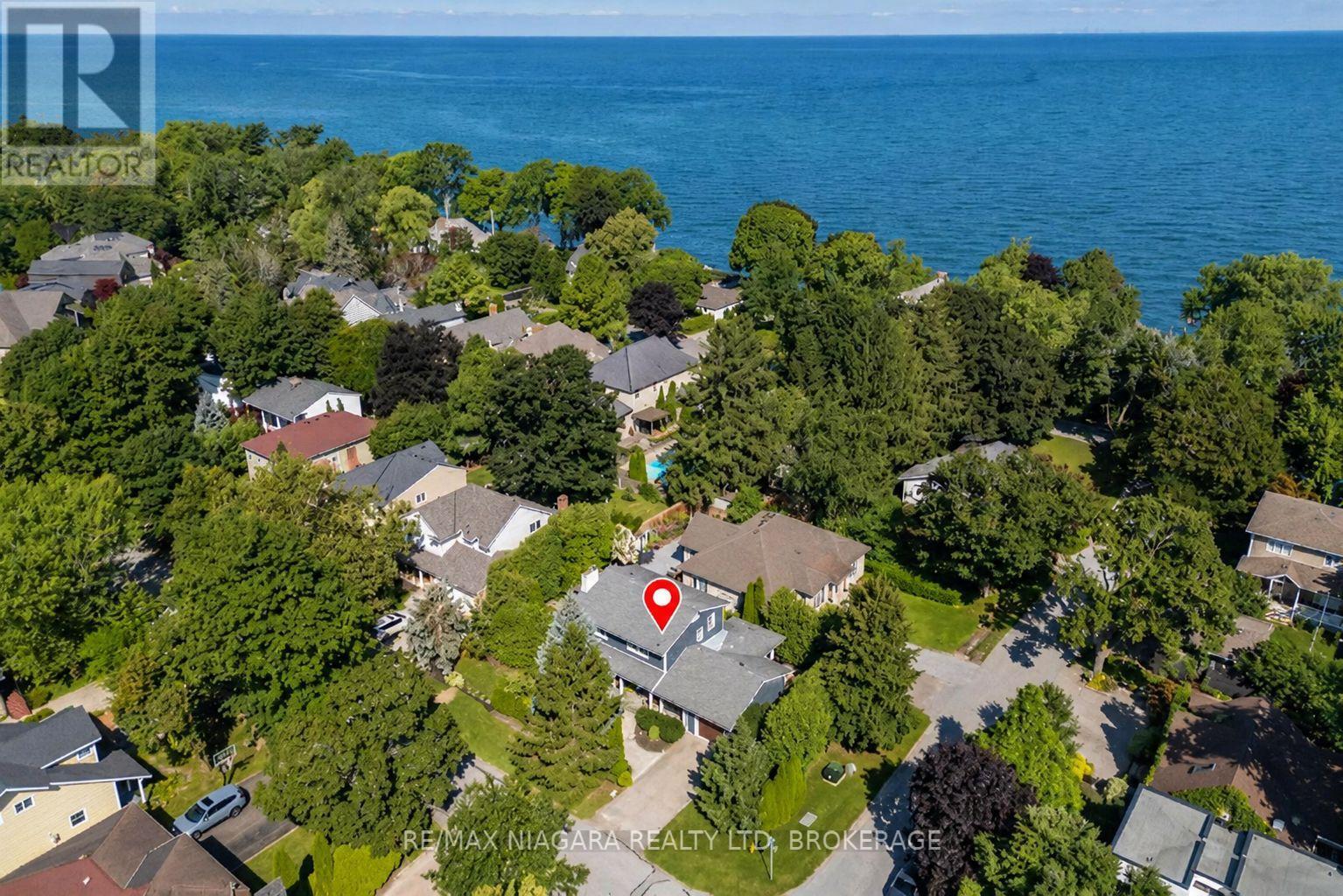 309 Orchard Drive, Niagara-On-The-Lake, Ontario  L0S 1J0 - Photo 2 - X13688488