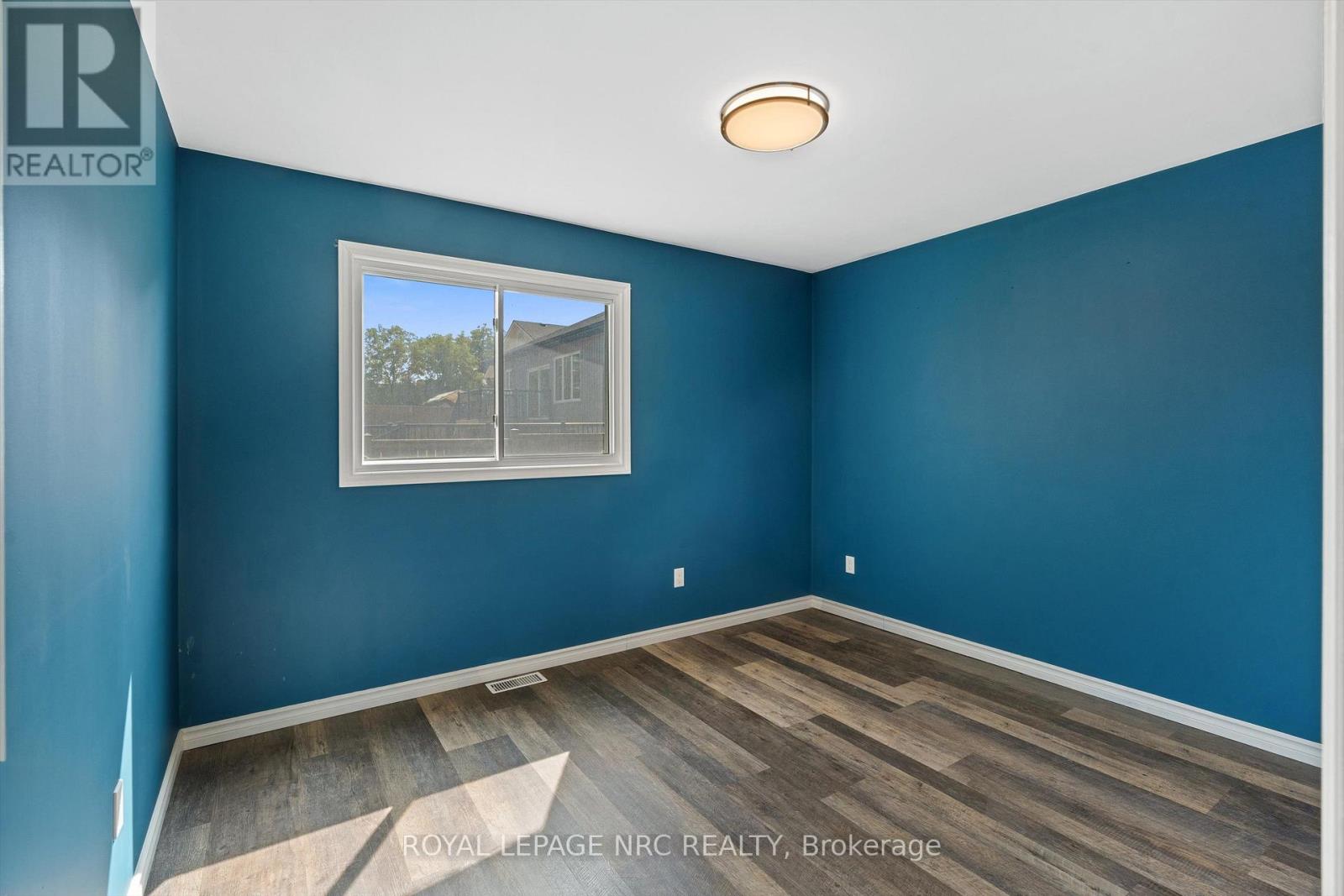 64 Welland Street N, Thorold, Ontario  L2V 2C1 - Photo 15 - X13691150