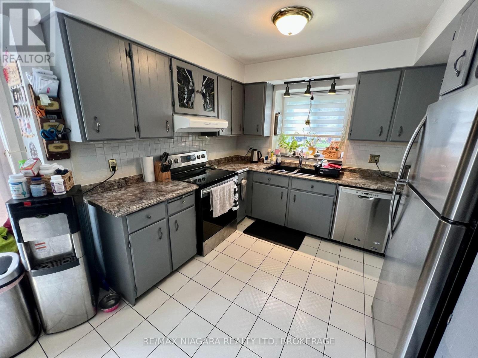 6196 Kirkland Drive, Niagara Falls, Ontario  L2H 2A6 - Photo 18 - X13691292