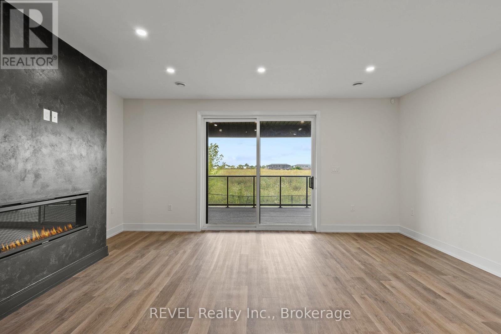 Main Floor - 97 Port Robinson Road, Pelham, Ontario  L3B 5N5 - Photo 8 - X13691412