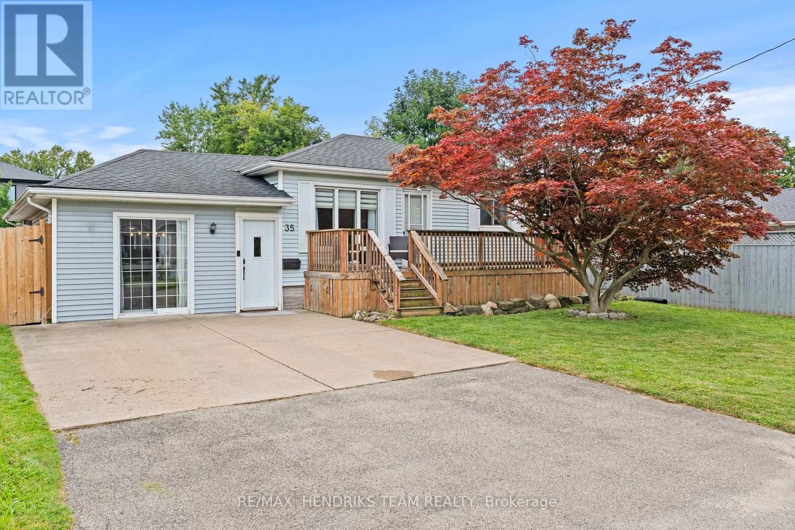 35 KINSEY STREET, St. Catharines, Ontario