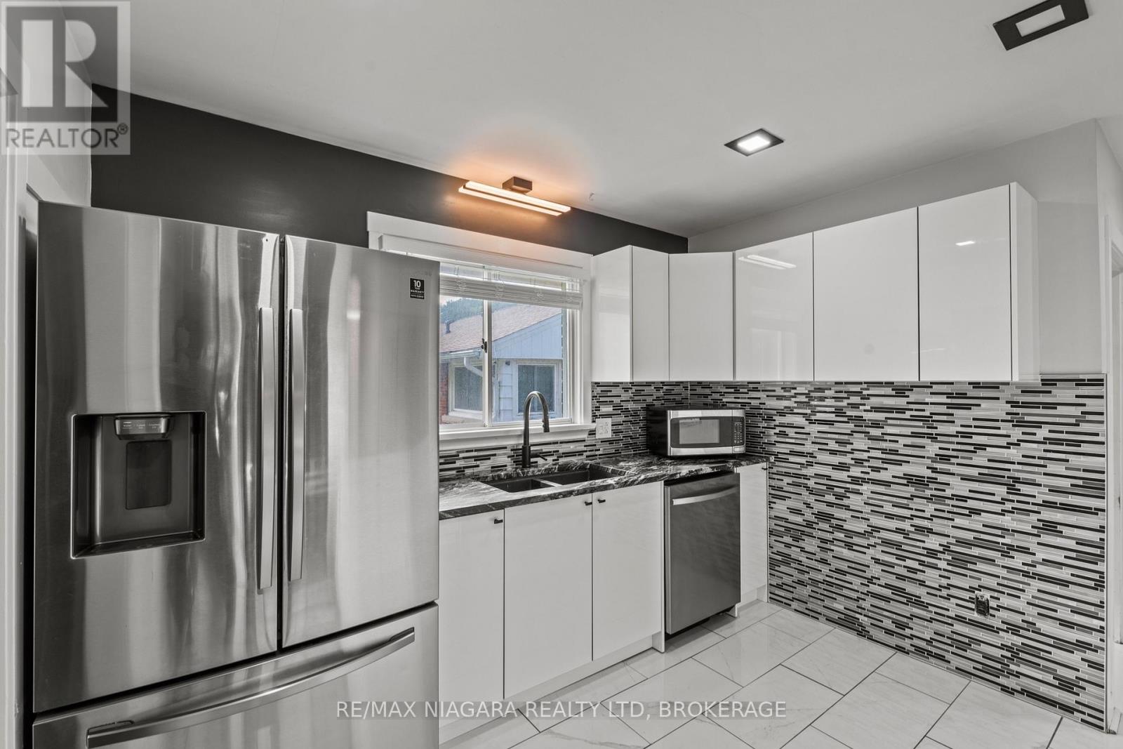 67 Maple Park Drive, Welland, Ontario  L3C 3X8 - Photo 15 - X13692452
