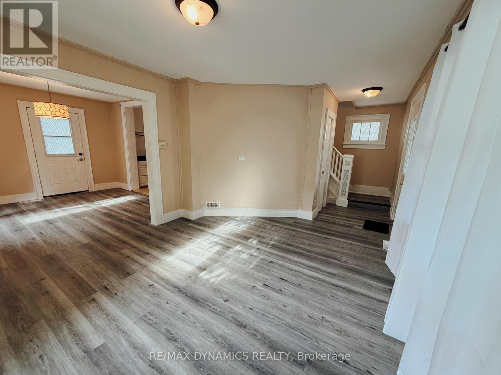342 Brock Street, Fort Erie, Ontario  L2A 2X3 - Photo 7 - X13692634