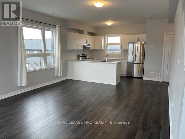 104 - 6705 Cropp Street, Niagara Falls, Ontario  L2E 0C1 - Photo 8 - X13693372