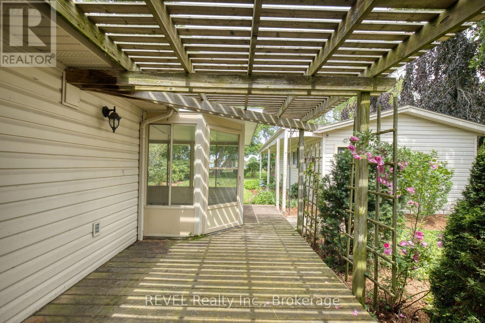 55 Delater Street, Niagara-On-The-Lake, Ontario  L0S 1J0 - Photo 35 - X13693908