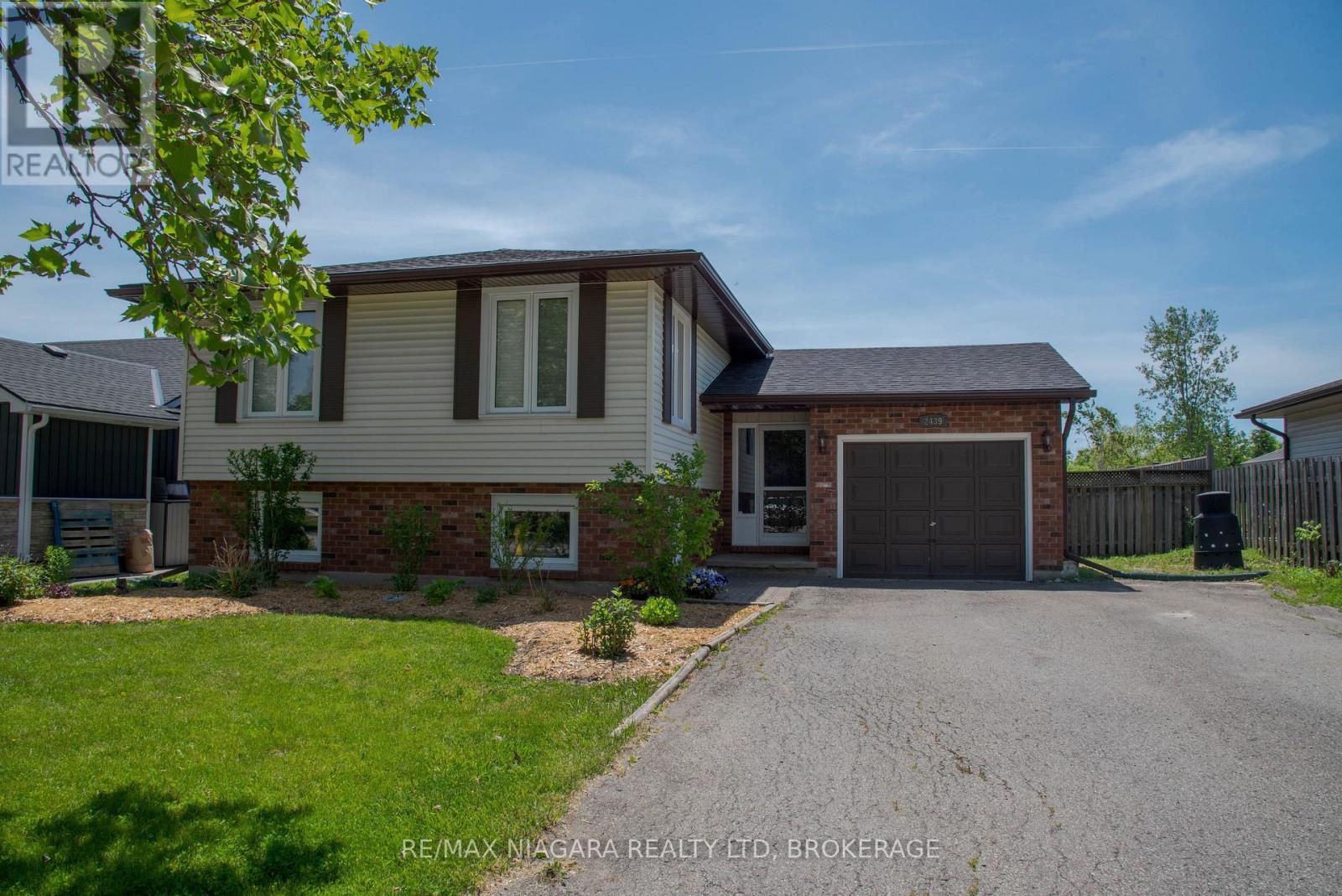 2439 Coral Avenue, Fort Erie, Ontario  L0S 1S0 - Photo 4 - X13694246