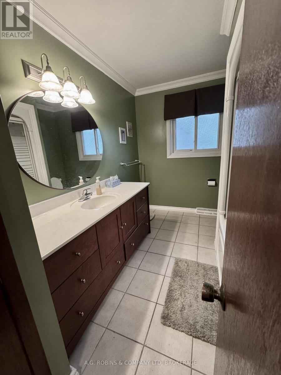 12 Berkley Avenue, Port Colborne, Ontario  L3K 1T2 - Photo 12 - X13694966