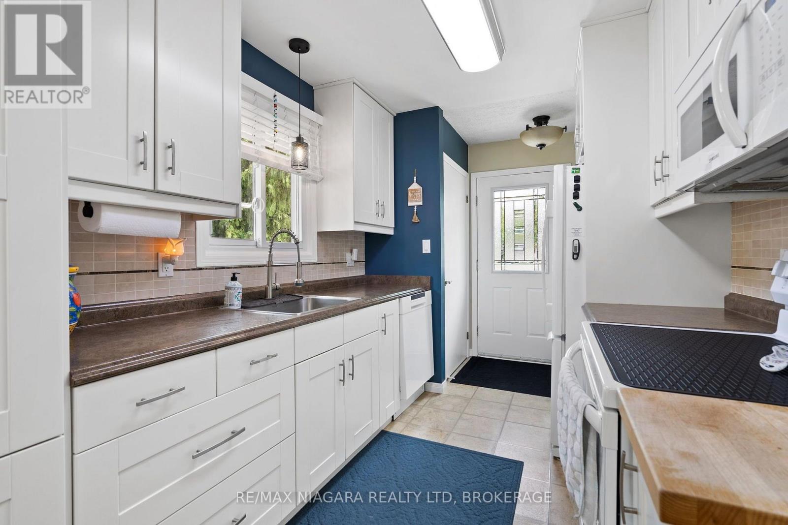 7803 Salisbury Place, Niagara Falls, Ontario  L2H 2N1 - Photo 10 - X13695330