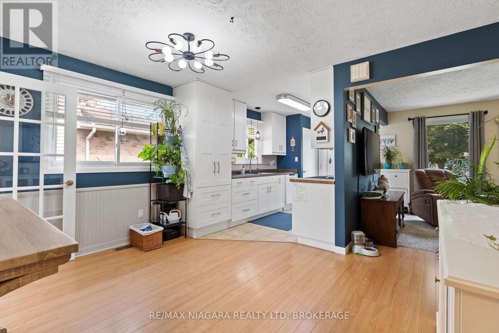 7803 Salisbury Place, Niagara Falls, Ontario  L2H 2N1 - Photo 12 - X13695330