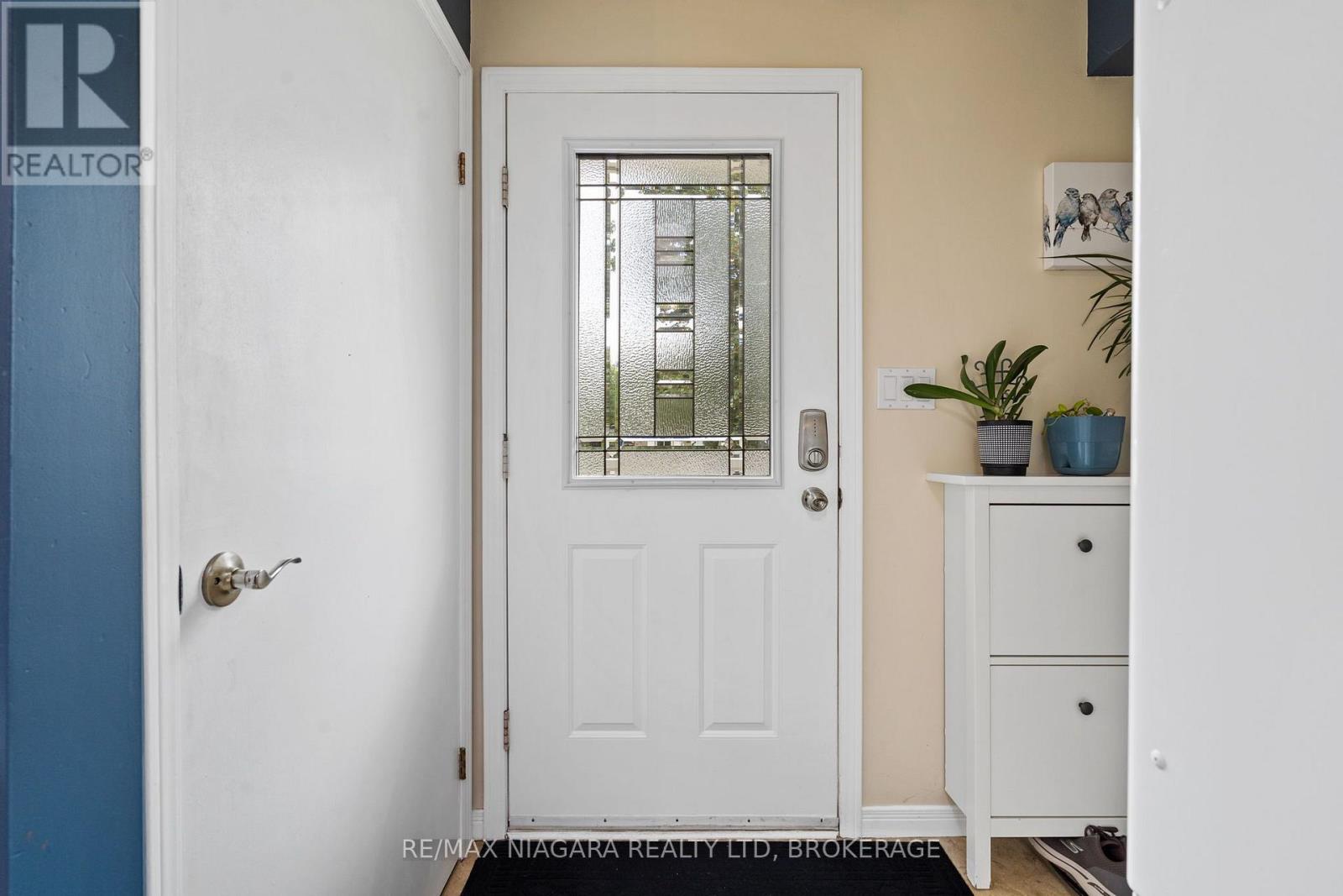 7803 Salisbury Place, Niagara Falls, Ontario  L2H 2N1 - Photo 5 - X13695330
