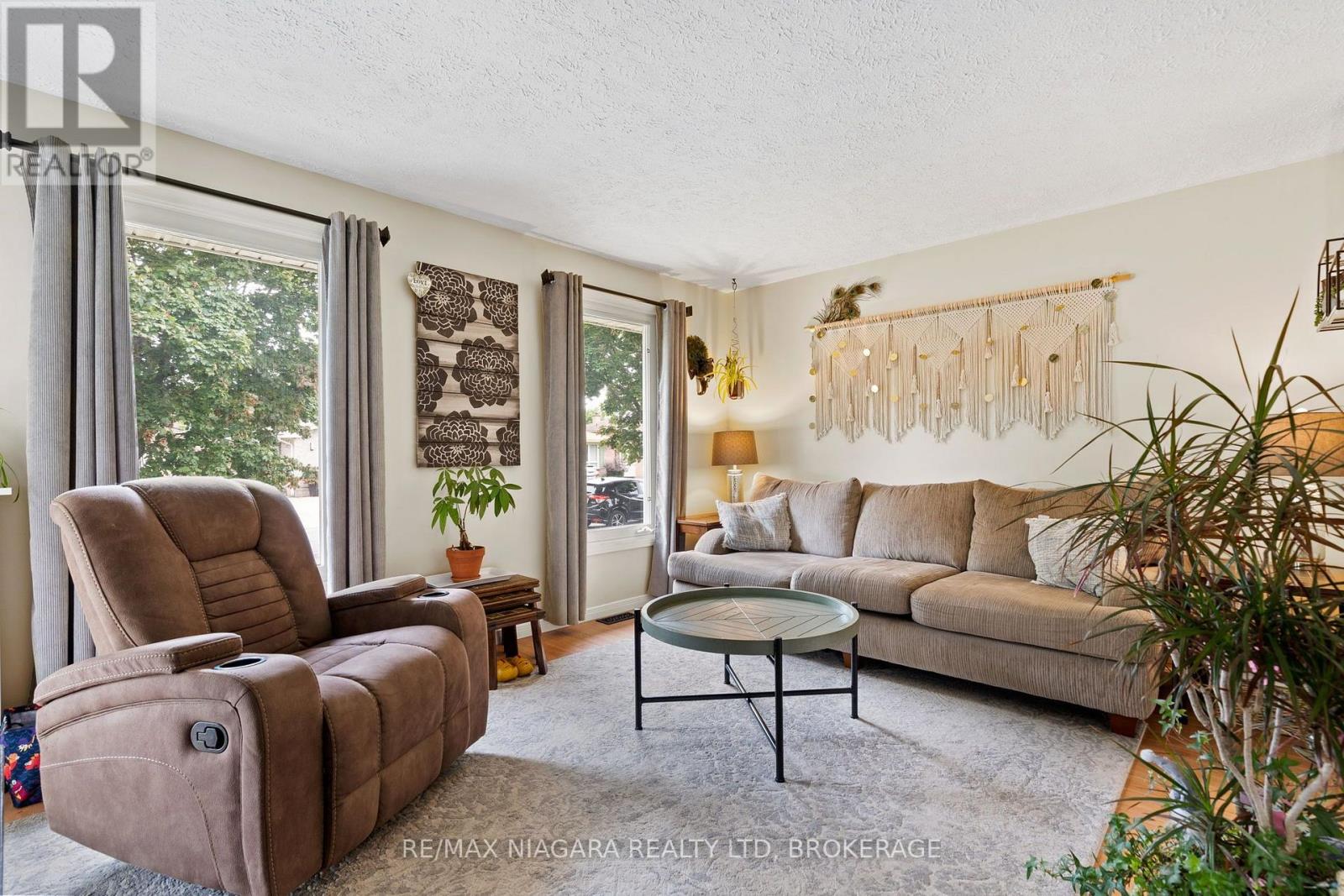 7803 Salisbury Place, Niagara Falls, Ontario  L2H 2N1 - Photo 7 - X13695330