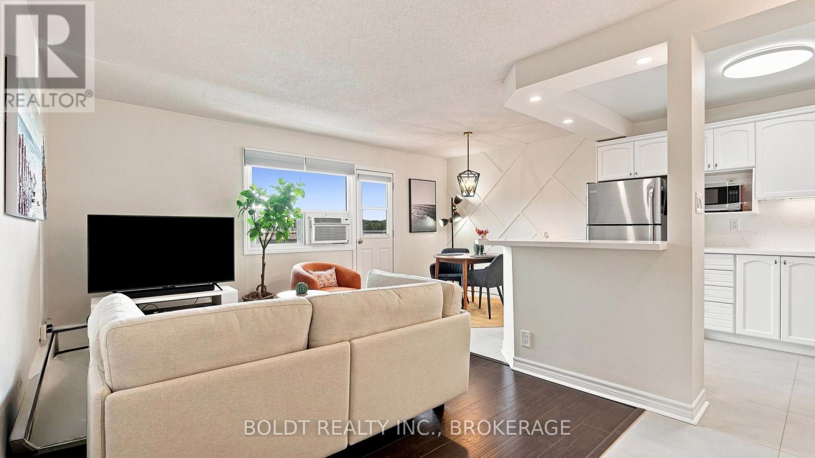 307 - 264 Oakdale Avenue, St. Catharines, Ontario  L2P 2K4 - Photo 6 - X13695392