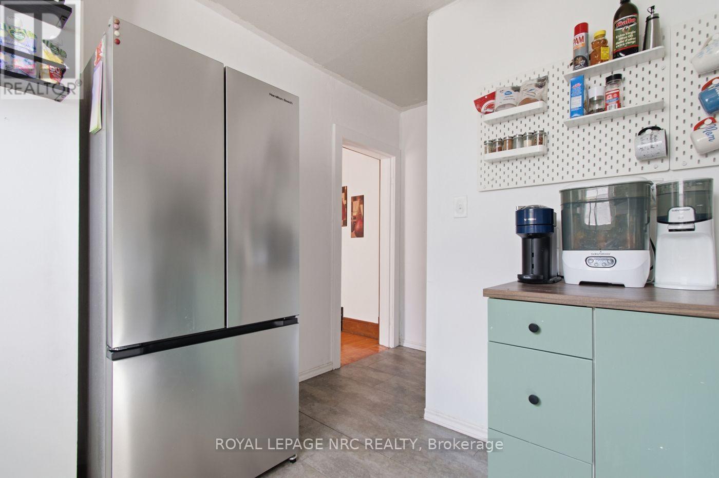 79 Carlton Street, St. Catharines, Ontario  L2R 1R1 - Photo 10 - X13695402