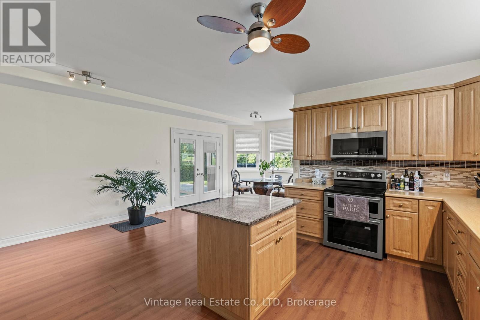 3689 Cardinal Drive, Niagara Falls, Ontario  L2H 2Y1 - Photo 25 - X13696206