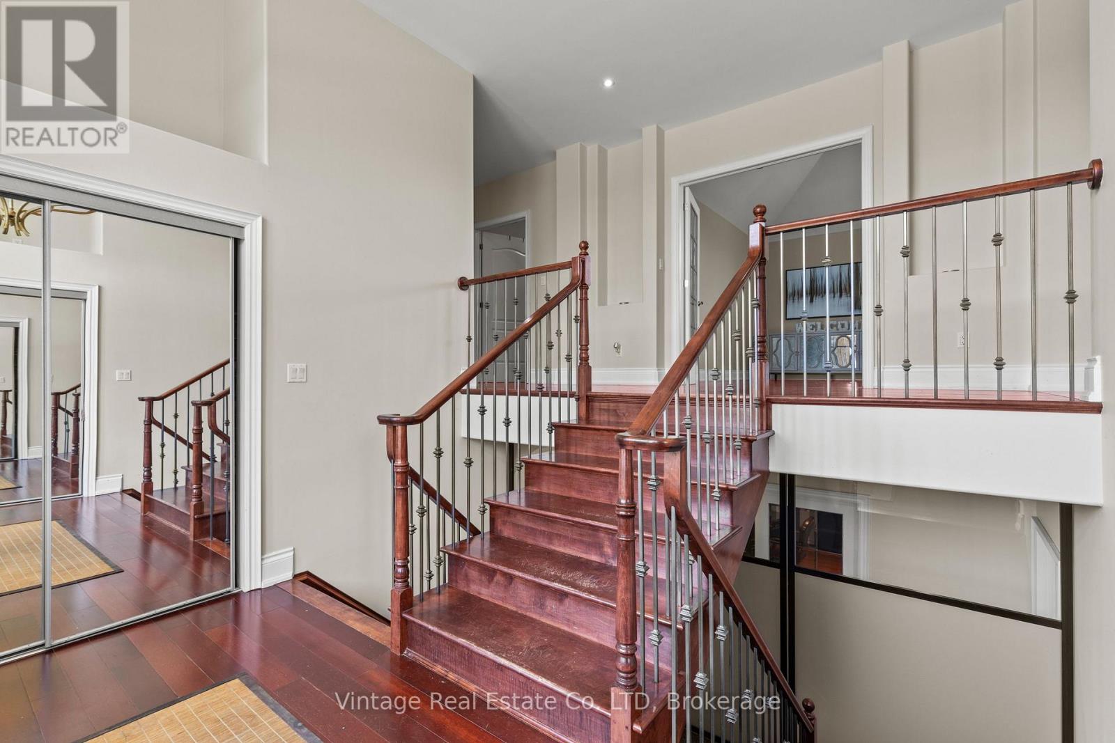 3689 Cardinal Drive, Niagara Falls, Ontario  L2H 2Y1 - Photo 6 - X13696206