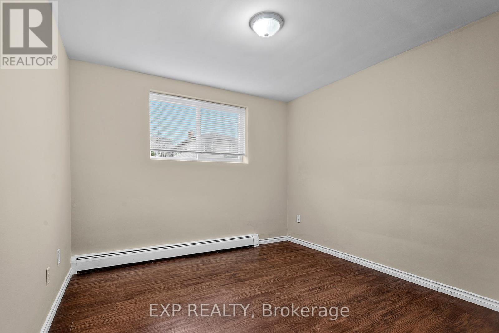 1 - 4663 Huron Street, Niagara Falls, Ontario  L2E 2H7 - Photo 7 - X13696626