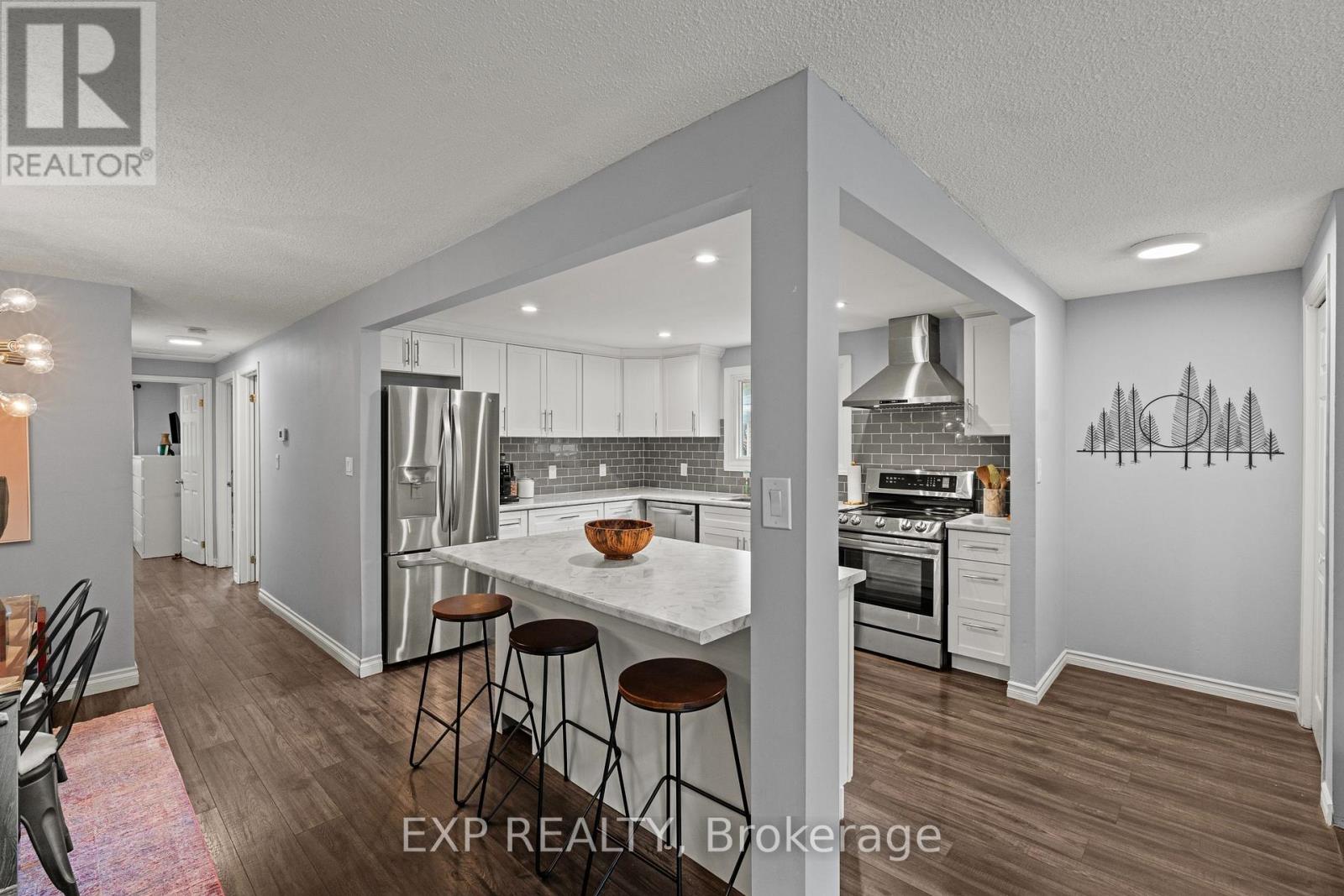 5028 Gage Court, Niagara Falls, Ontario  L2E 7B5 - Photo 10 - X13696988