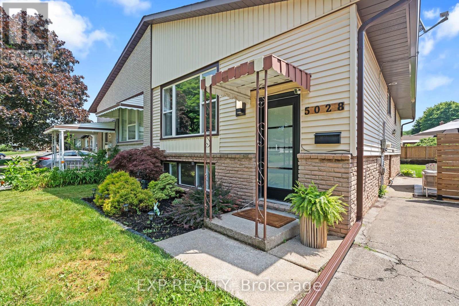 5028 Gage Court, Niagara Falls, Ontario  L2E 7B5 - Photo 7 - X13696988