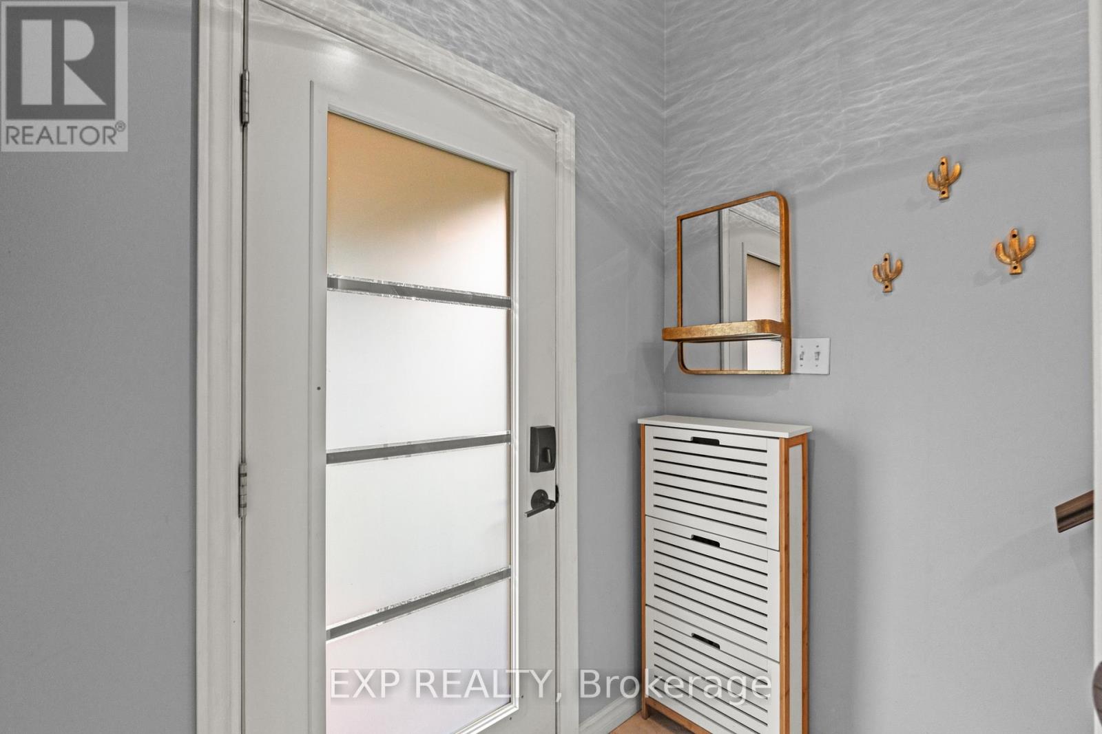 5028 Gage Court, Niagara Falls, Ontario  L2E 7B5 - Photo 8 - X13696988