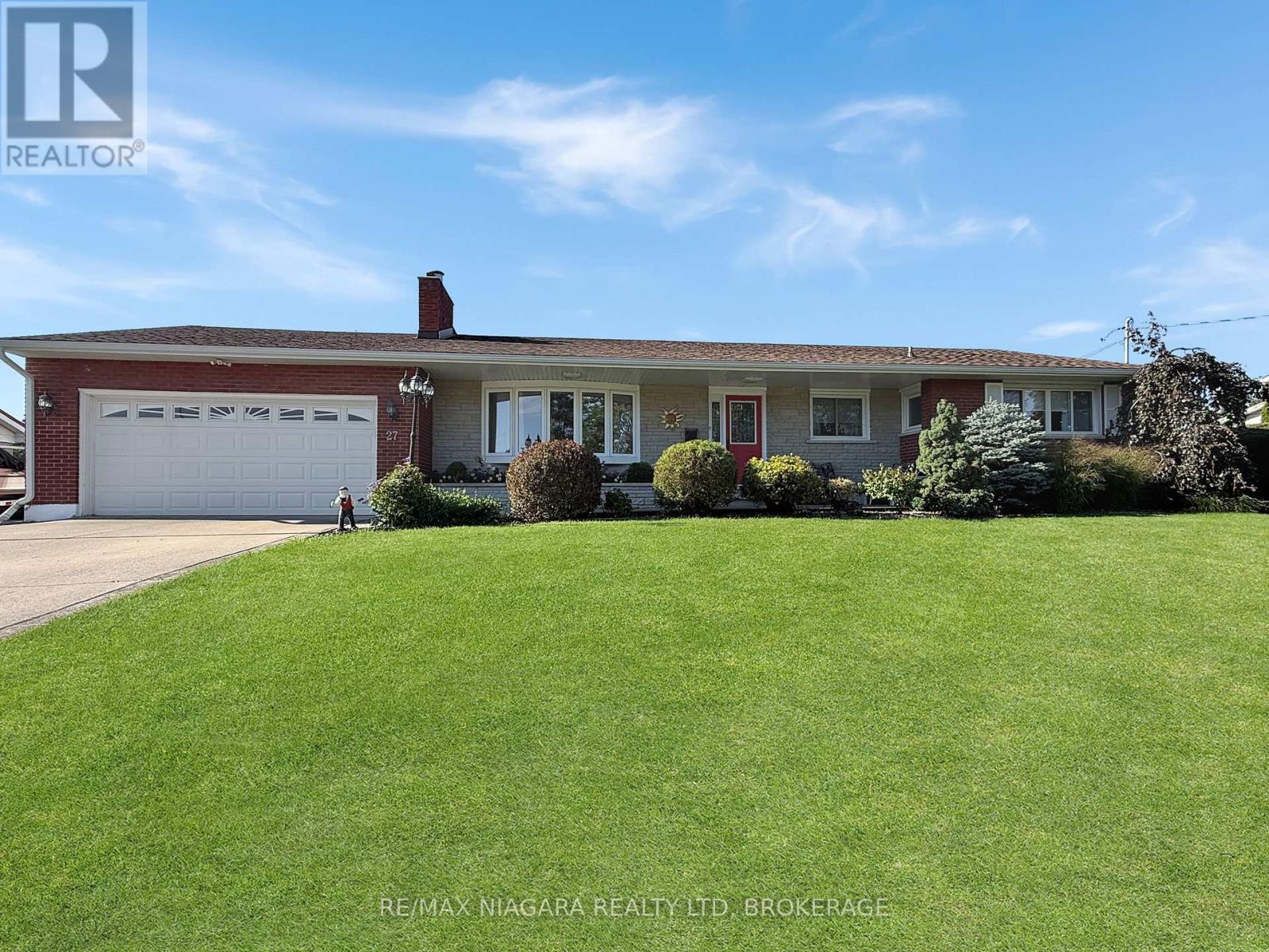 27 Lindbergh Drive, Fort Erie, Ontario  L2A 2Z5 - Photo 2 - X13697050