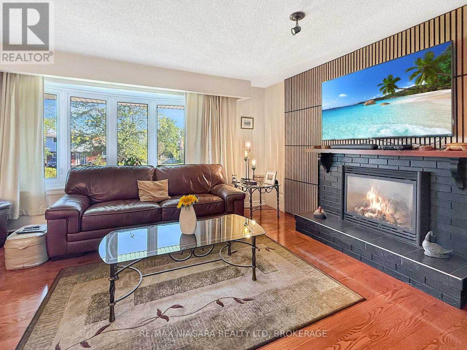 27 Lindbergh Drive, Fort Erie, Ontario  L2A 2Z5 - Photo 6 - X13697050