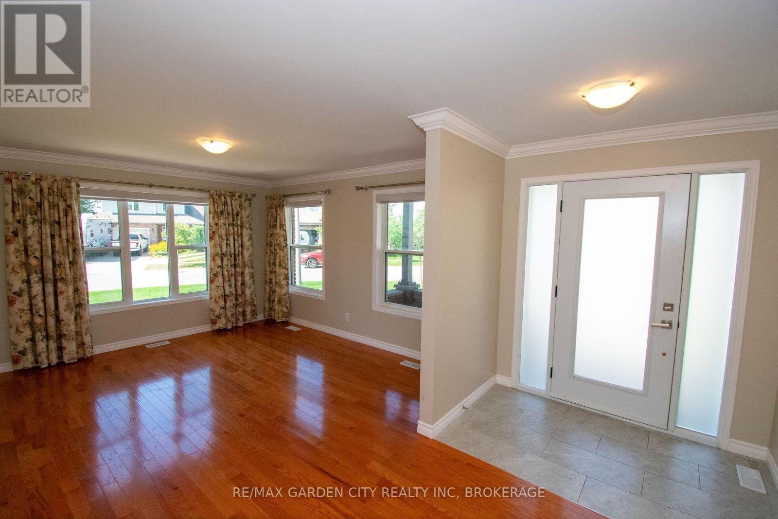 26 Las Road, West Lincoln, Ontario  L0R 2A0 - Photo 12 - X13697252