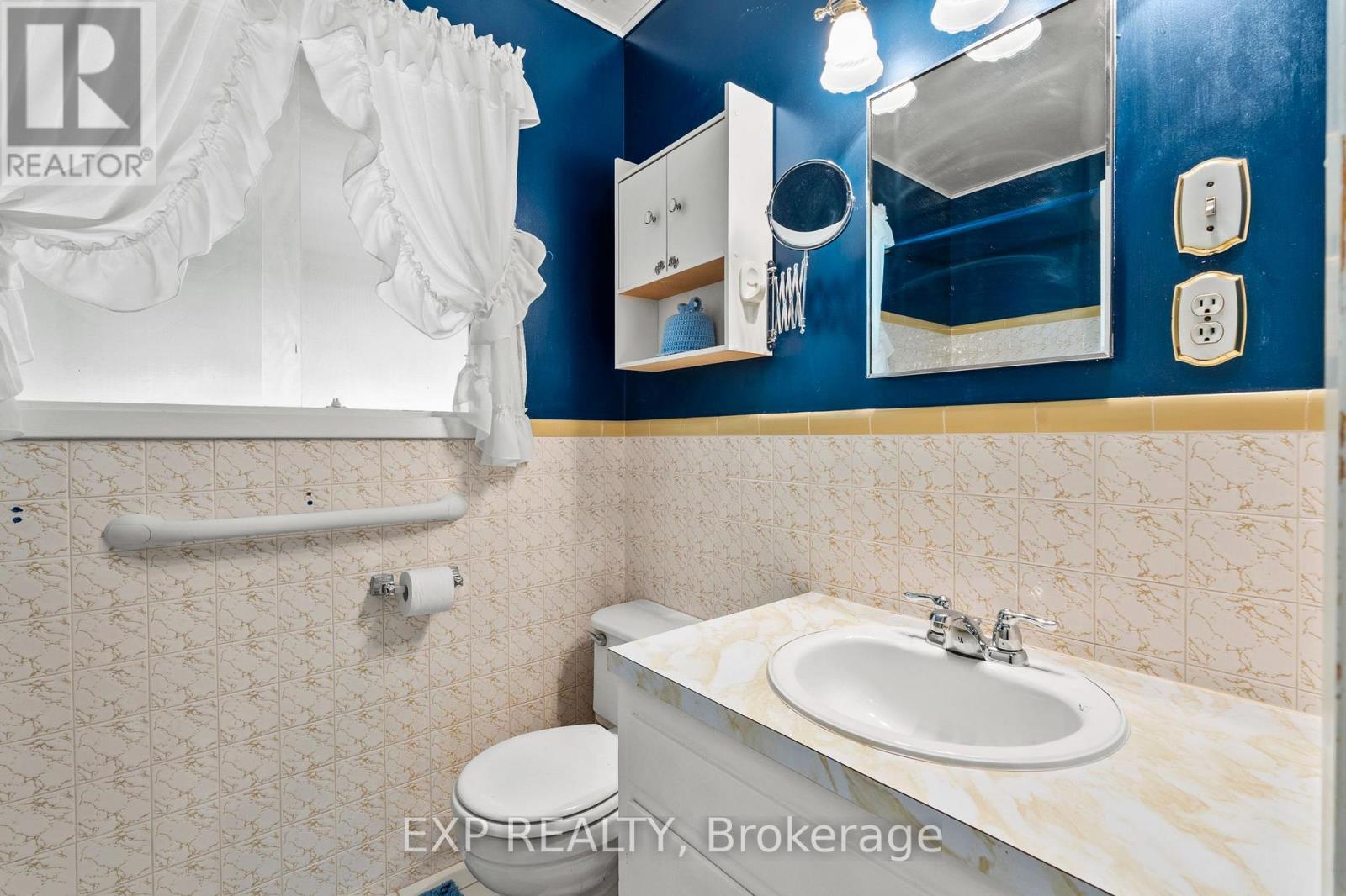 8800 Champlain Drive, Niagara Falls, Ontario  L2G 6Y6 - Photo 25 - X13697378