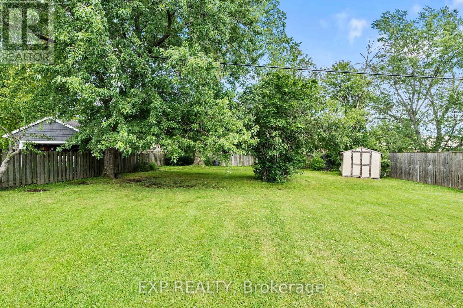 8800 Champlain Drive, Niagara Falls, Ontario  L2G 6Y6 - Photo 37 - X13697378