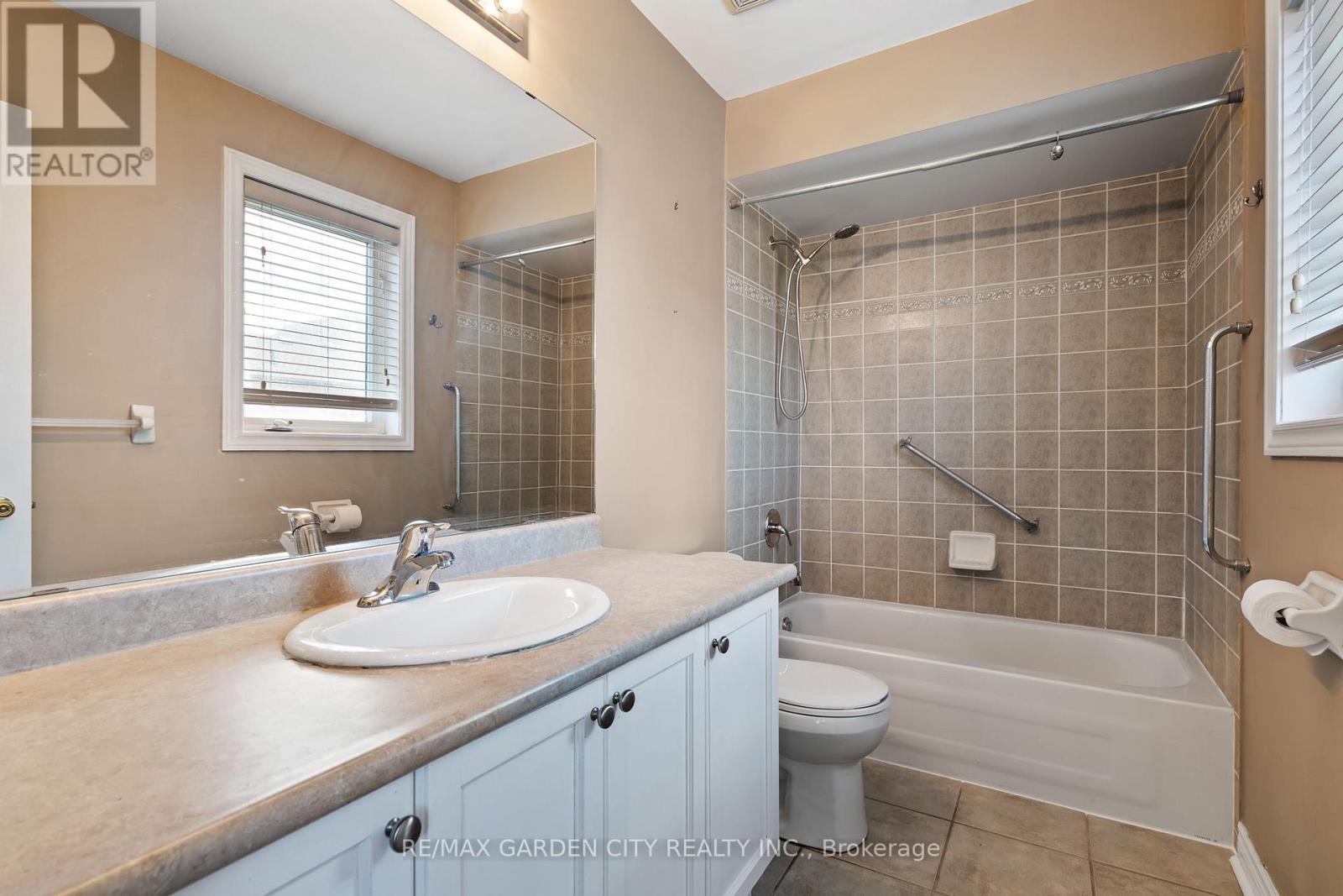 401 Wright Crescent, Niagara-On-The-Lake, Ontario  L0S 1J0 - Photo 16 - X13697608