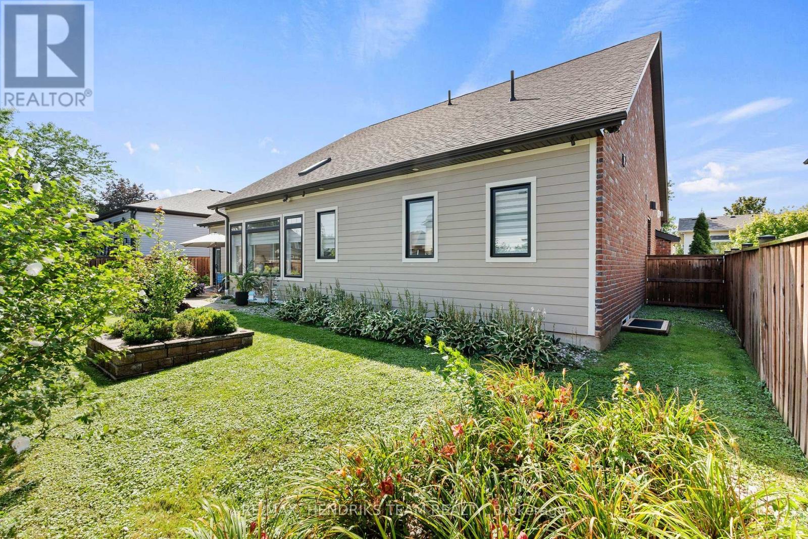 5b Wilholme Drive, St. Catharines, Ontario  L2W 1B9 - Photo 40 - X13697636