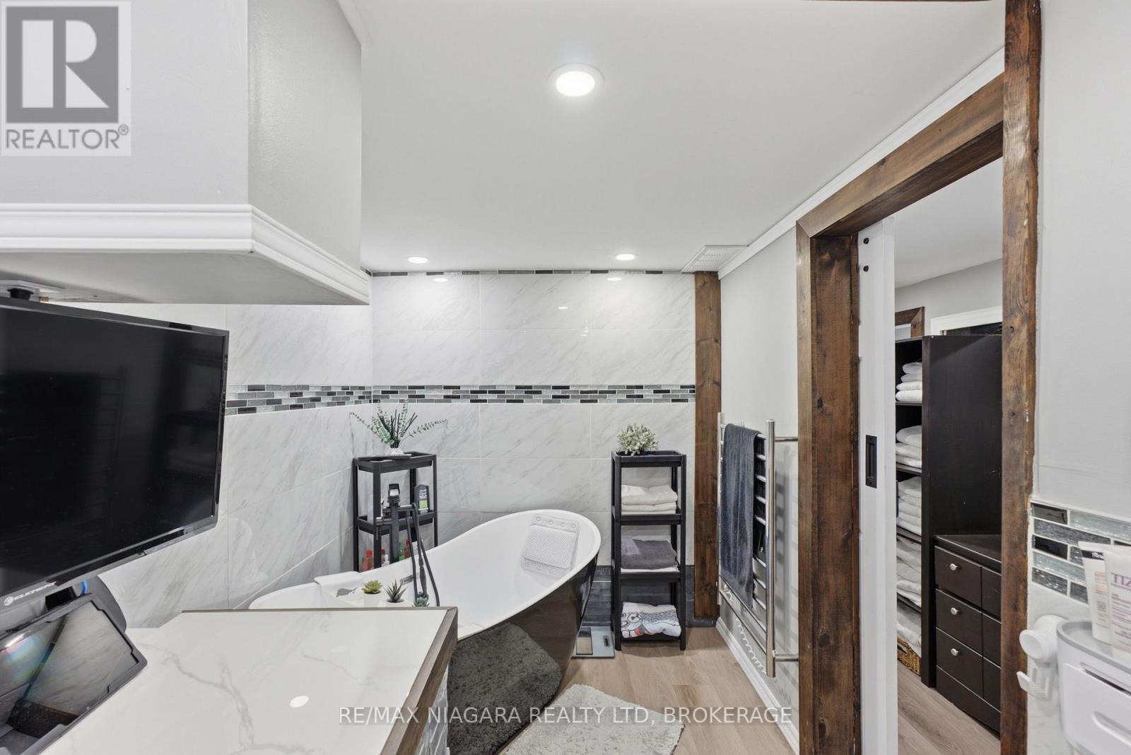 3267 Cattell Drive, Niagara Falls, Ontario  L2G 6N3 - Photo 25 - X13698208