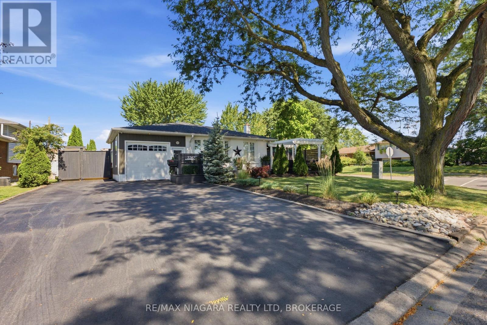 3267 Cattell Drive, Niagara Falls, Ontario  L2G 6N3 - Photo 3 - X13698208