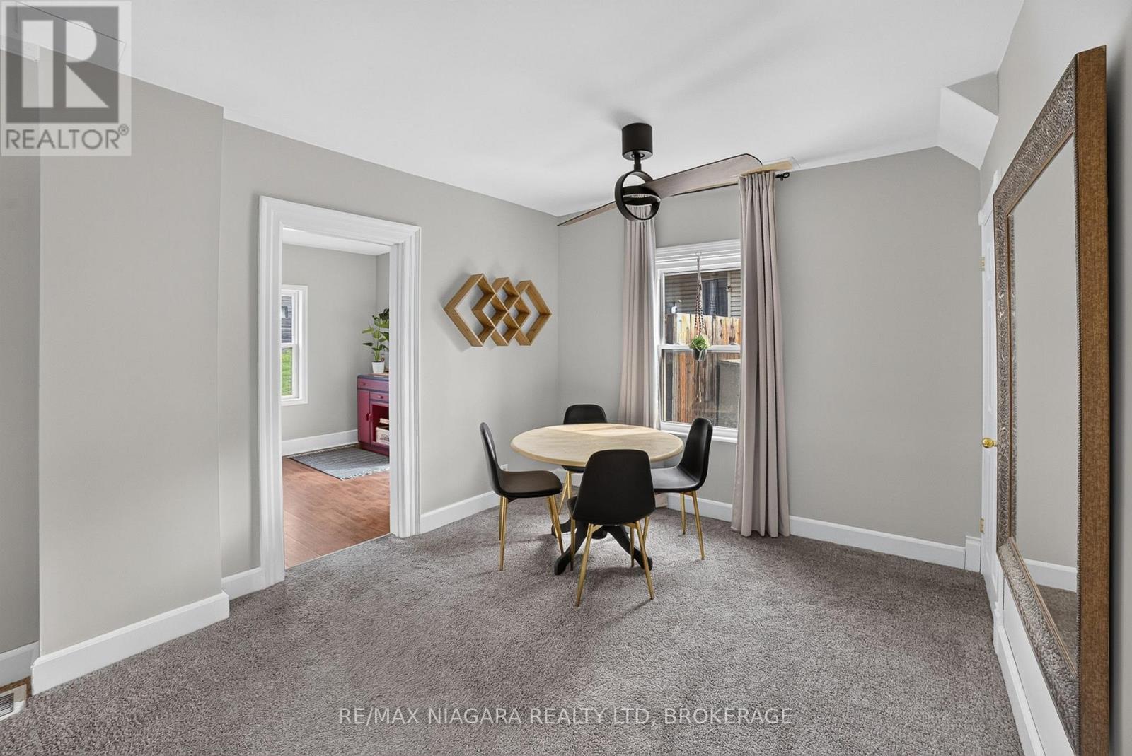 6303 Ker Street, Niagara Falls, Ontario  L2G 1X7 - Photo 11 - X13698302