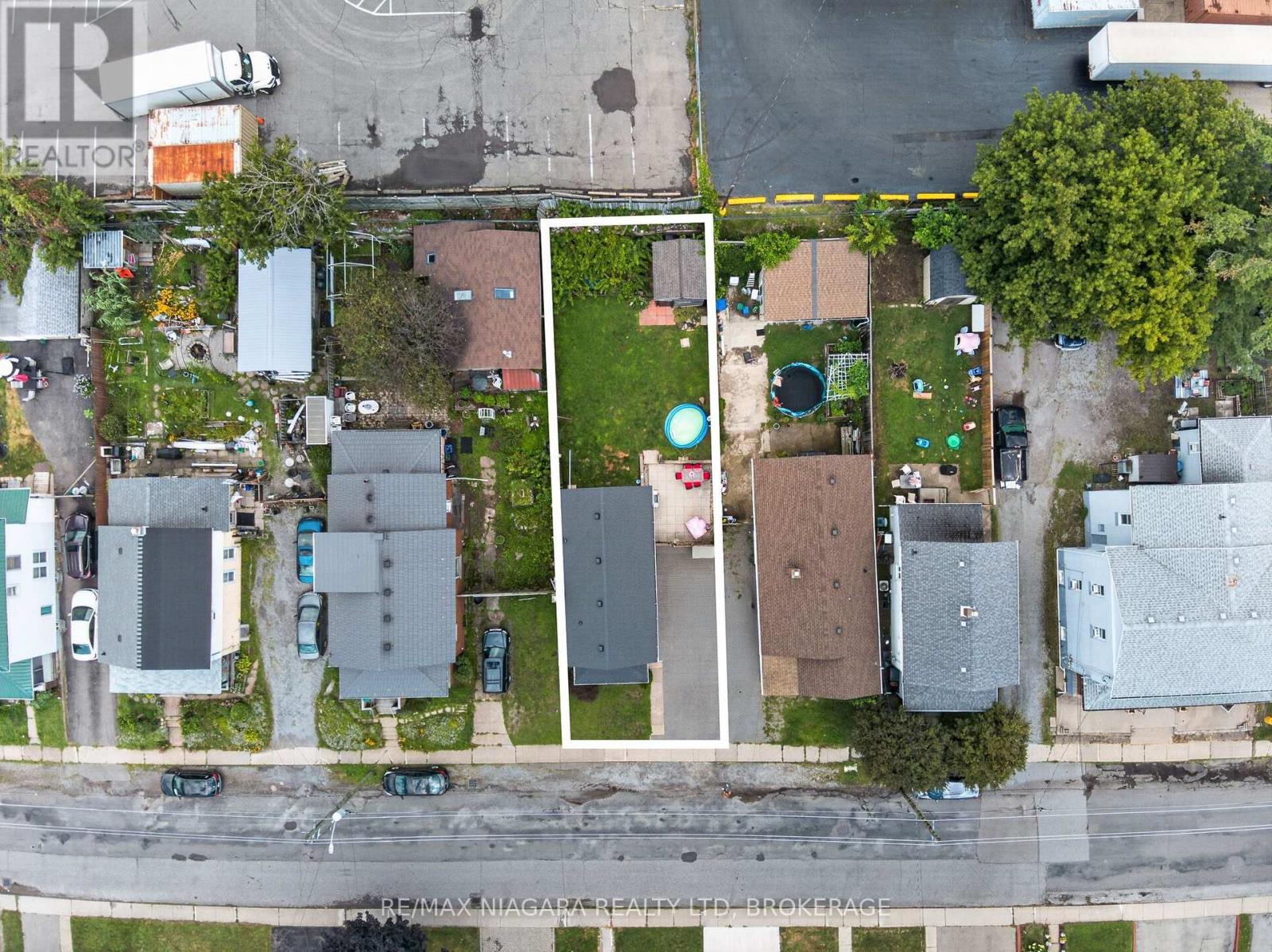 6303 Ker Street, Niagara Falls, Ontario  L2G 1X7 - Photo 5 - X13698302