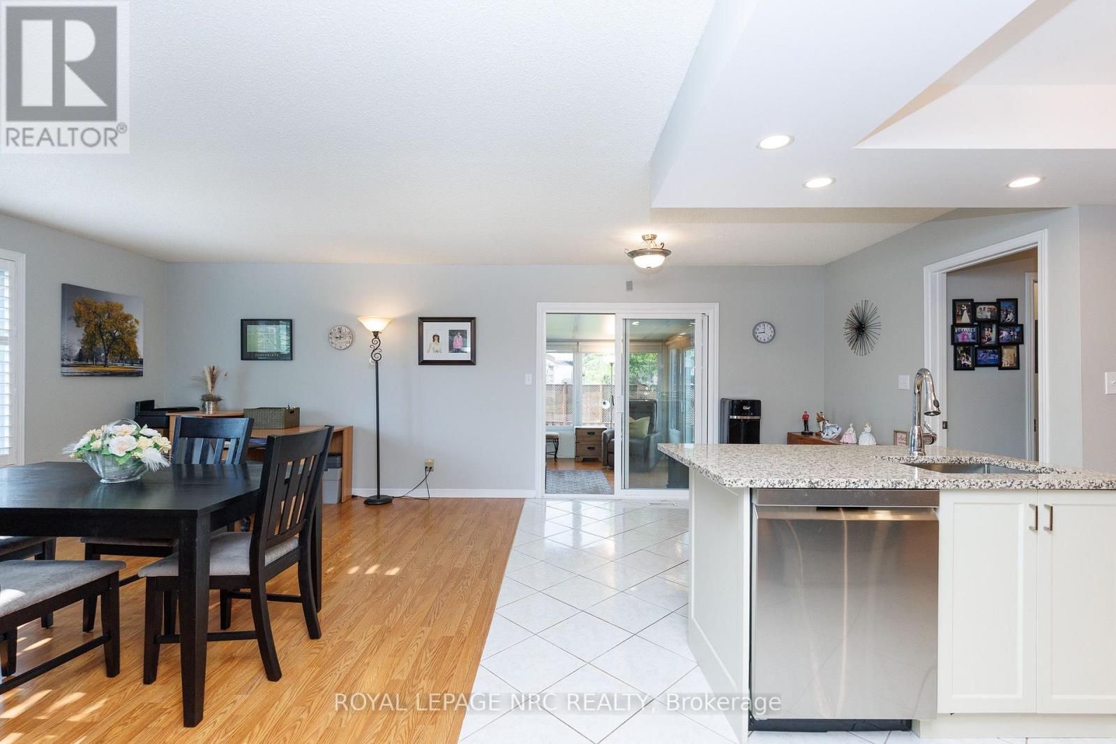 15 Foxhill Crescent, St. Catharines, Ontario  L2S 3T9 - Photo 9 - X13698380