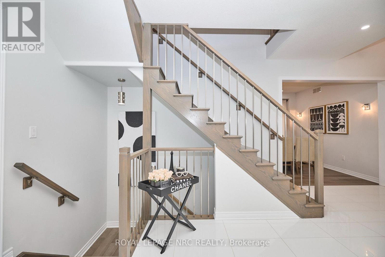 31 Bergenstein Crescent, Pelham, Ontario  L3E 0A3 - Photo 25 - X13698432