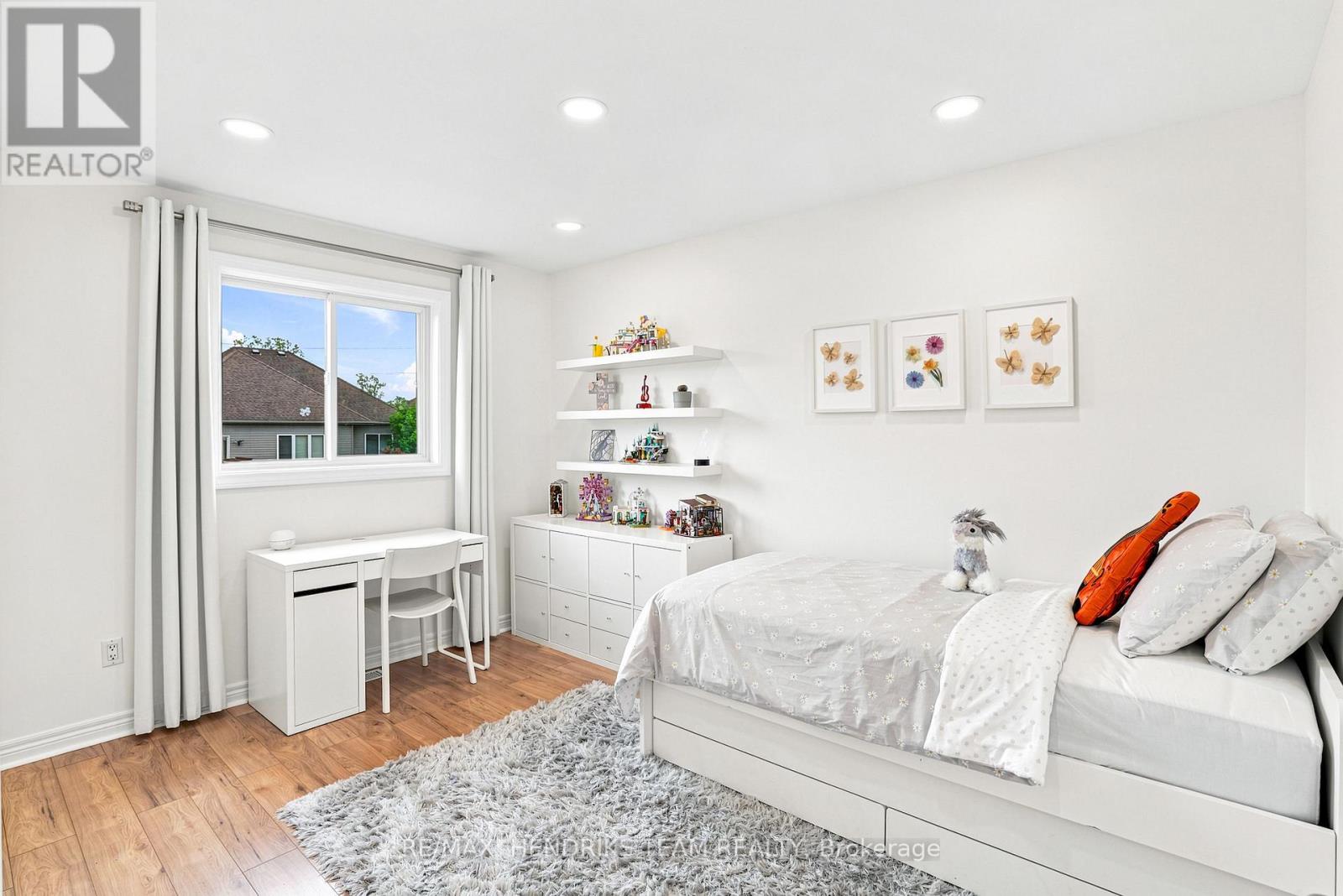 7032 Kelly Drive, Niagara Falls, Ontario  L2H 3J9 - Photo 16 - X13698606